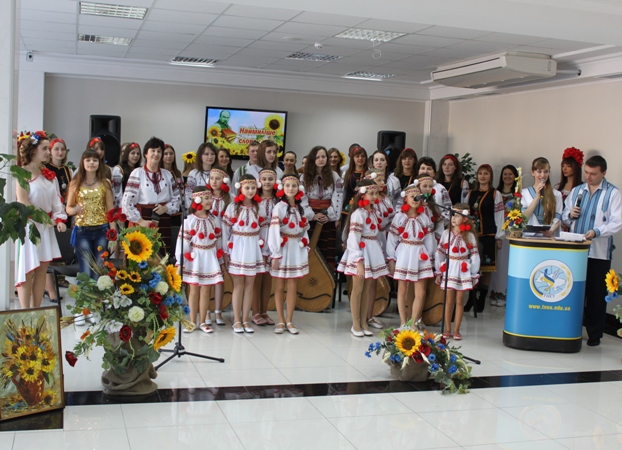 Відбулось літературно-мистецьке свято “Наймиліше слово рідне»