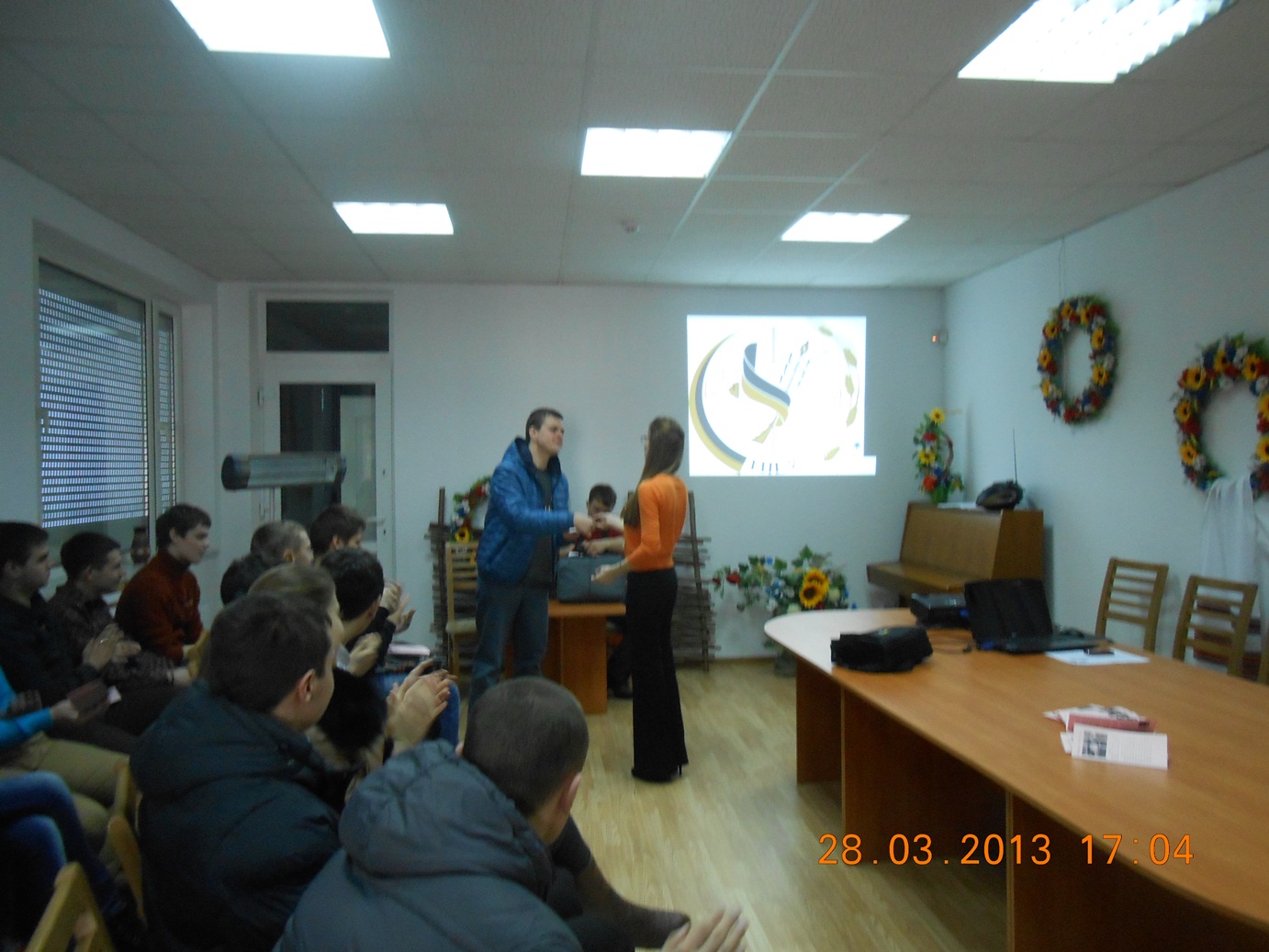 Студентам ТНЕУ розповіли про захоплюючі подорожі
