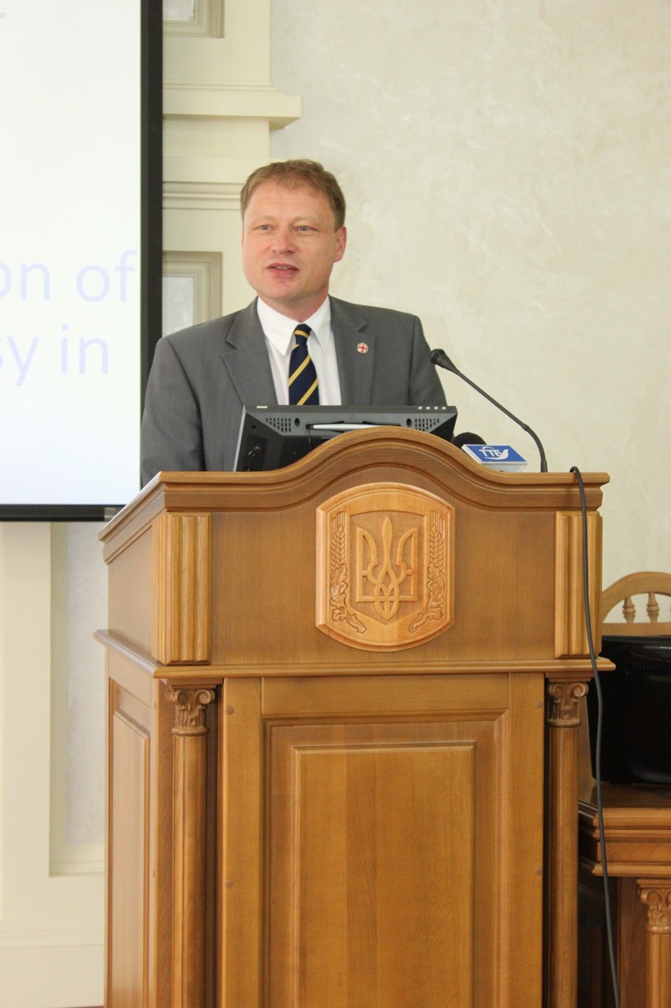 Офіційний візит Глави Місії посольства Великої Британії в Україні до ТНЕУ