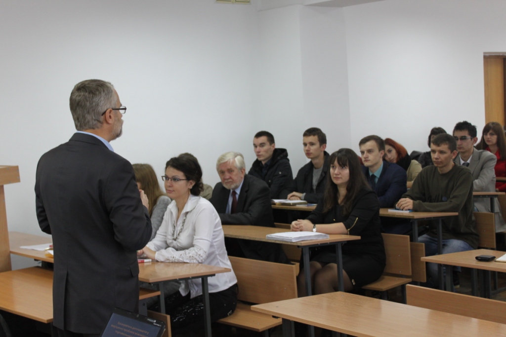 Відбувся науковий семінар «Економічна дипломатія у вирішенні проблем міжнародних торгівельних відносин»