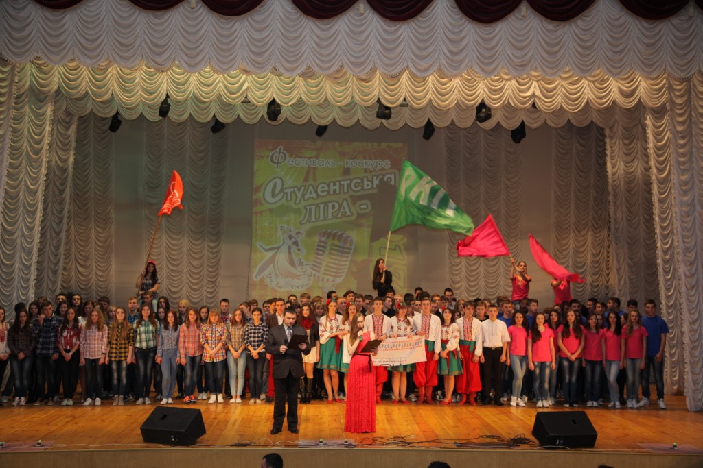 Студентська ліра-2013. День перший