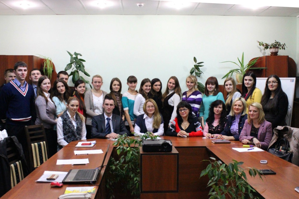 Круглий стіл «Інновації в роздрібному банківському бізнесі: світовий досвід та вітчизняні реалії»