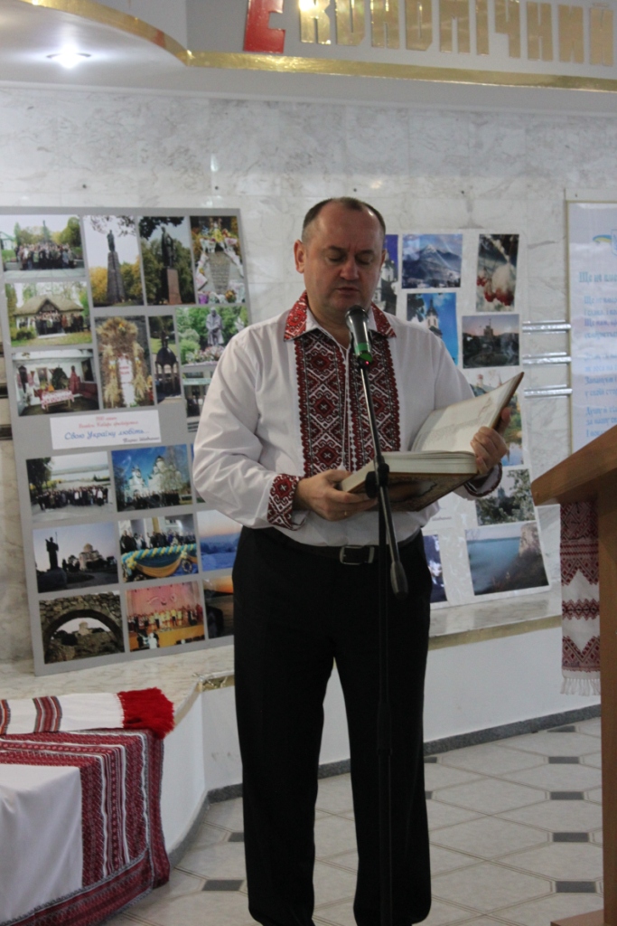 У ТНЕУ пройшла акція неперервного читання творів Т.Г. Шевченка