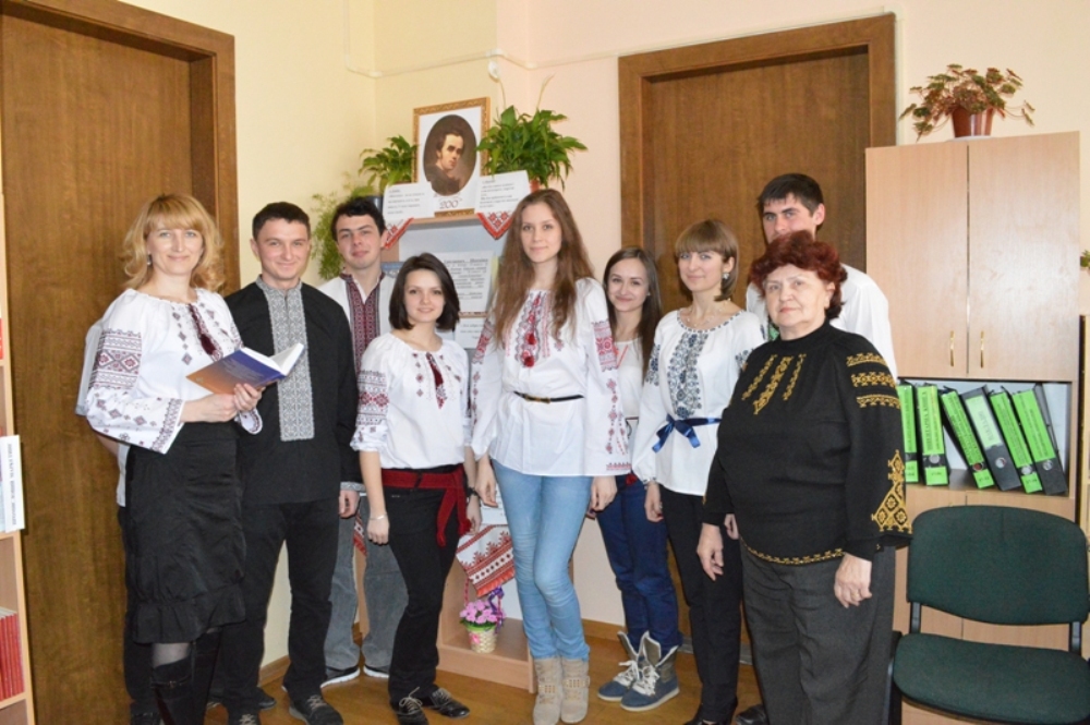 Виставка приурочена 200-річчю з дня народження Т.Г. Шевченка в Івано-Франківському навчально-науковому інституті менеджменту ТНЕУ