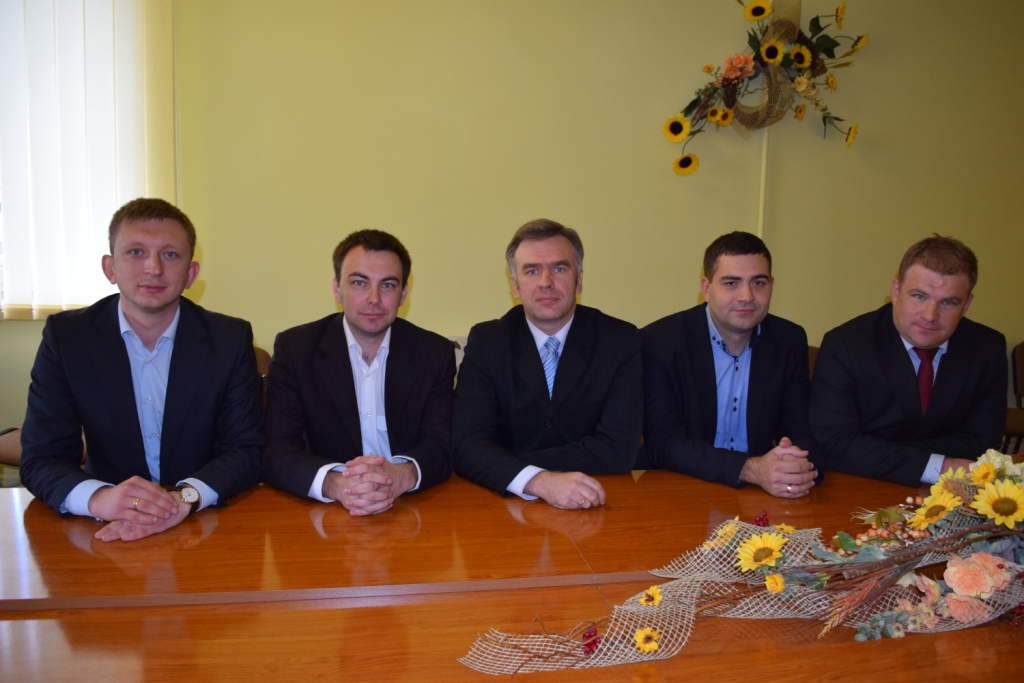 Укладено договір про співпрацю між радами молодих вчених ННК «Економосвіта»