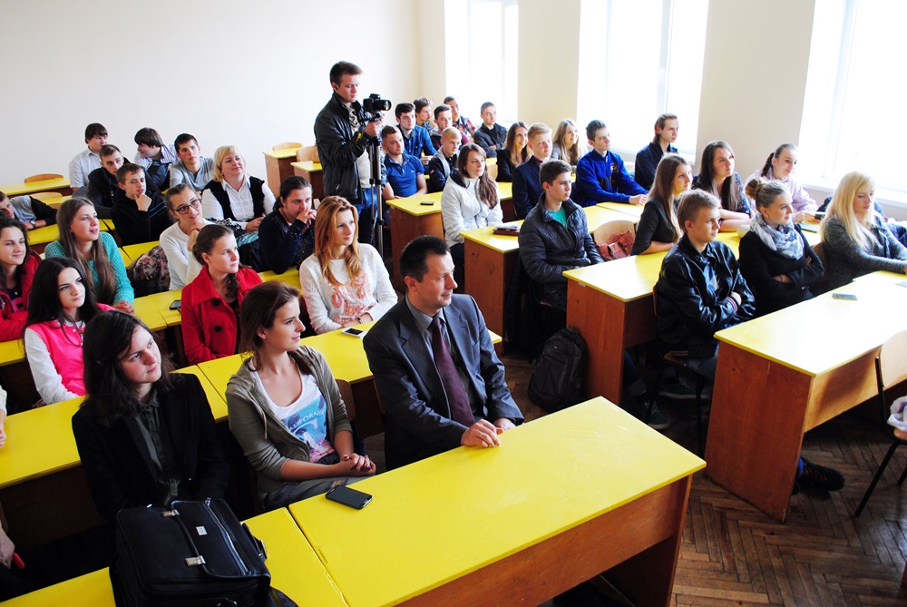 Посвята першокурсників ФББ