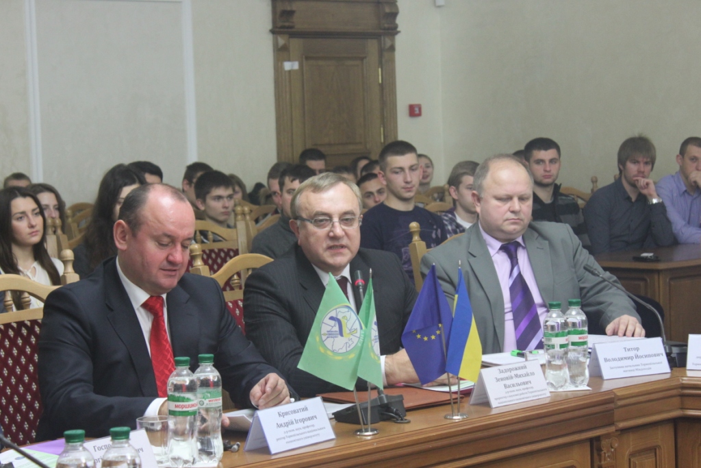 Учасники V Всеукраїнської науково-практичної студентської конференції «Фіскальна політика України в умовах євроінтеграційних процесів» розпочали роботу