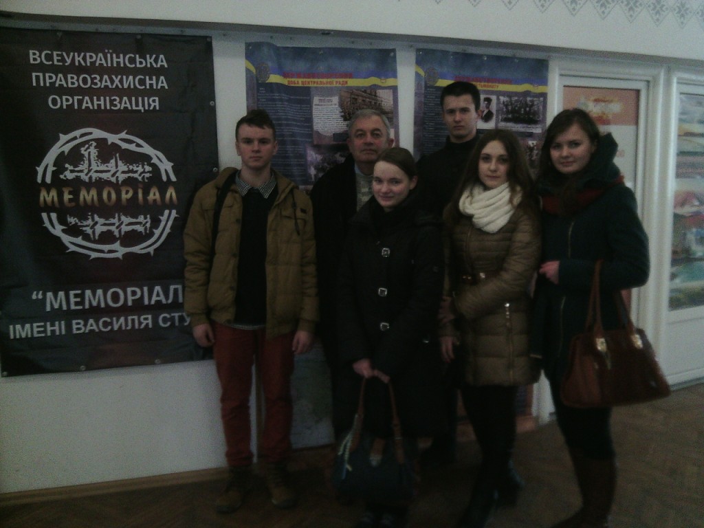 Студенти відвідали виставку «Народна війна 1917-1932»