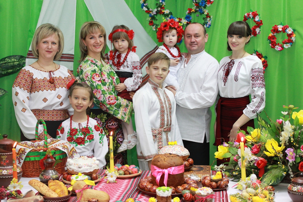 Берегині роду нашого!