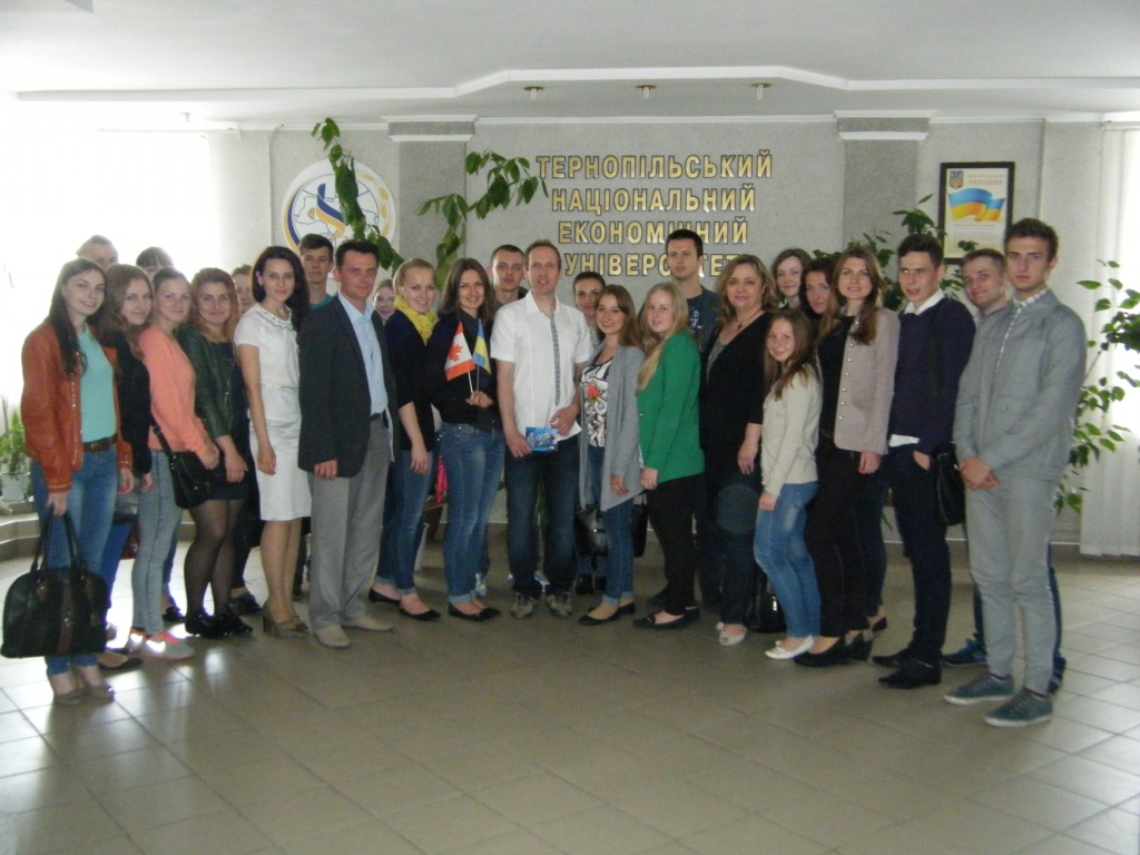 Майстер-клас від канадського фінансового аналітика Ніколаса Знака