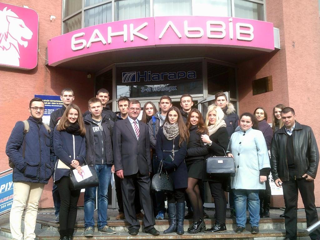 Студенти факультету банківського бізнесу ознайомилися з особливостями професії банкіра