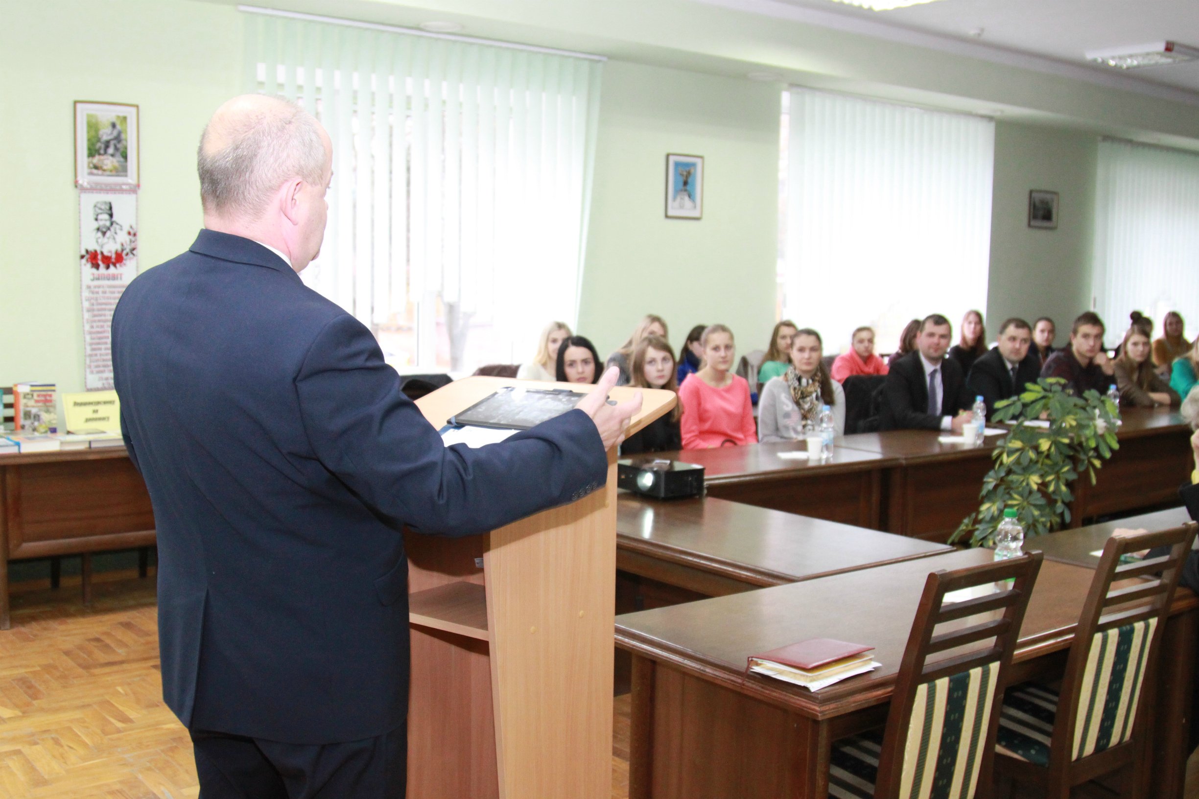 Засідання круглого столу на тему: «Бухгалтерська професія майбутнього: аспекти локальні та глобальні»