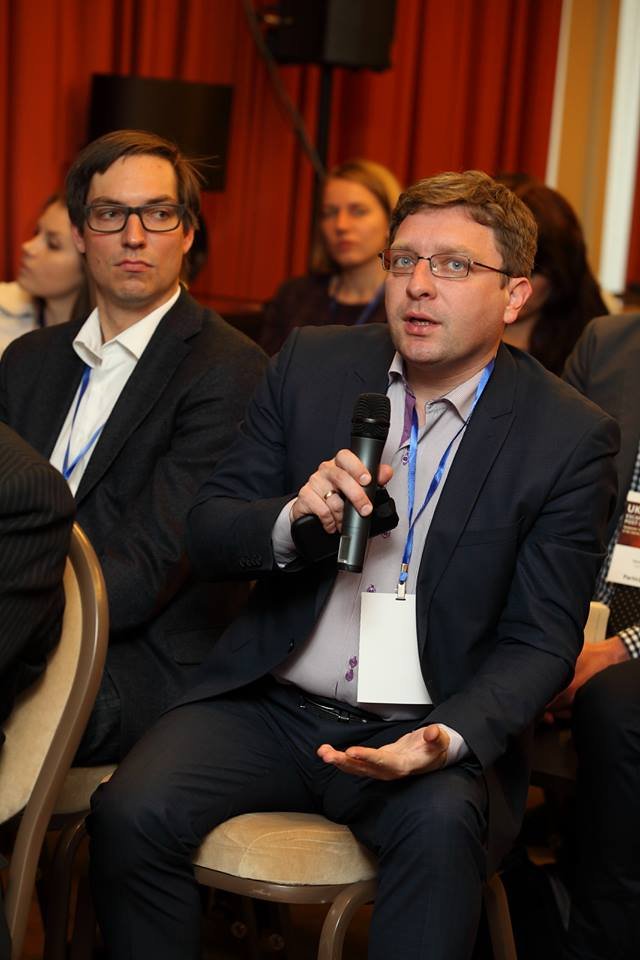 «Зміцнення управління демократичної безпеки у добросусідстві з Європейським Союзом: інтеграція наукових досліджень в політику»