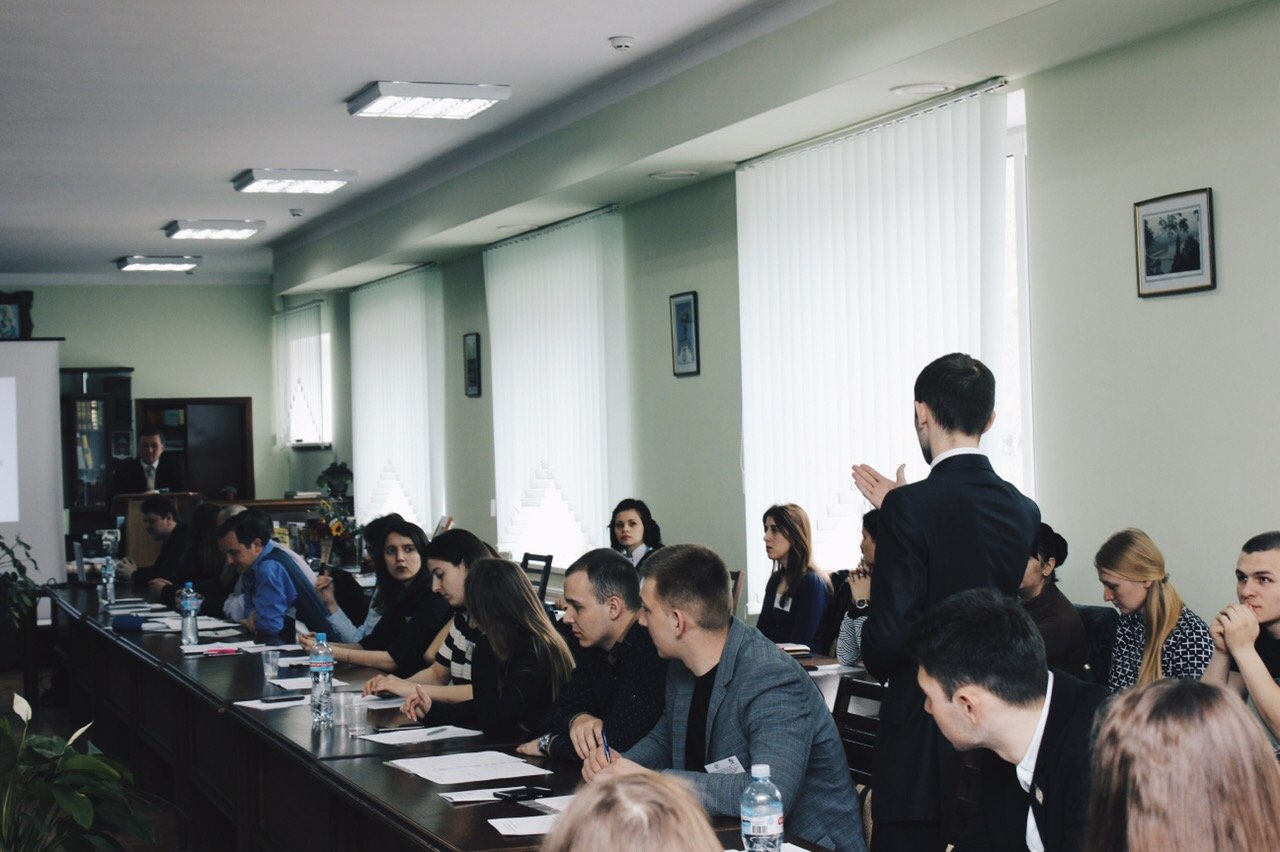 Всеукраїнська науково-практична конференція студентів, аспірантів та молодих вчених «Актуальні проблеми корпоративних фінансів та фінансових ринків в умовах глобалізації»