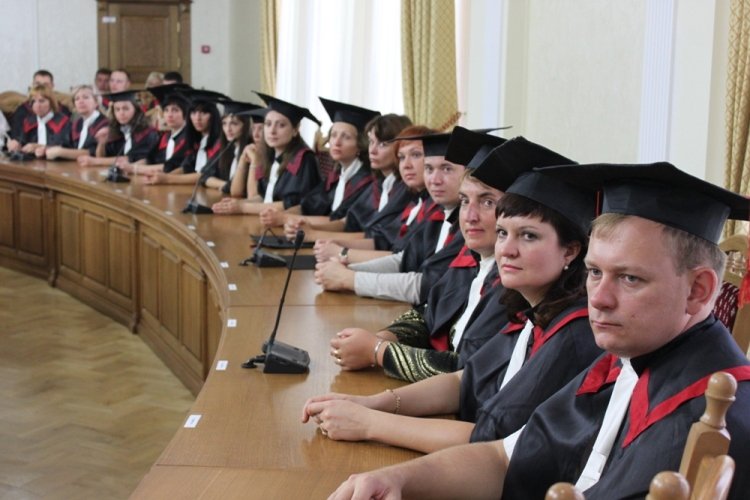 Центр підготовки магістрів державної служби запрошує на навчання!