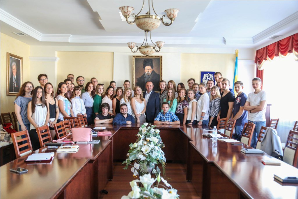Активісти ТНЕУ зустрілися з ректором