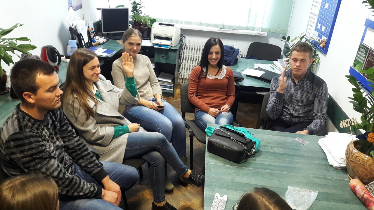 Відбулося засідання гуртка «ENGLISH SPEAKING CLUB – ALL ABOUT FINANCE»