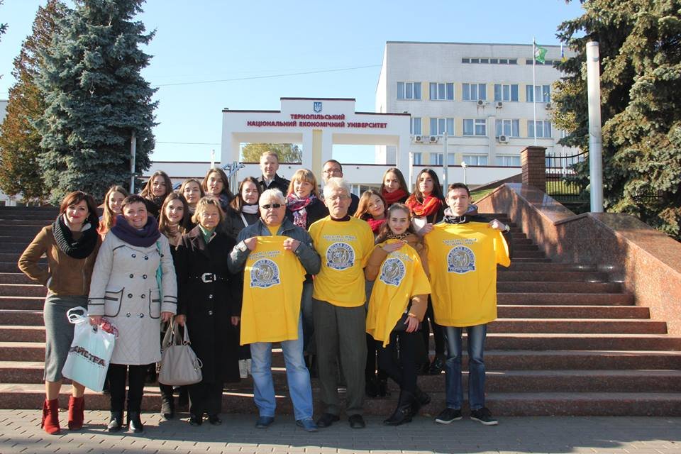 Розпочато реалізацію проекту «Фінансову освіту в кожну школу!»