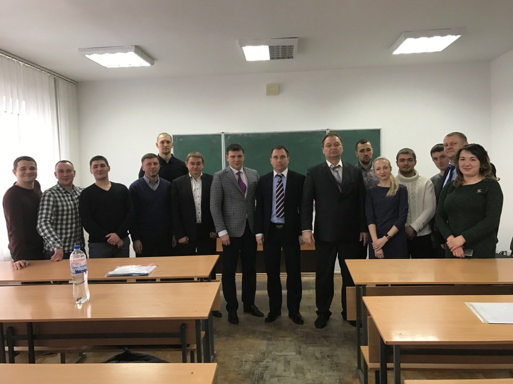 Магістри ФАЕМ презентували свої дослідження