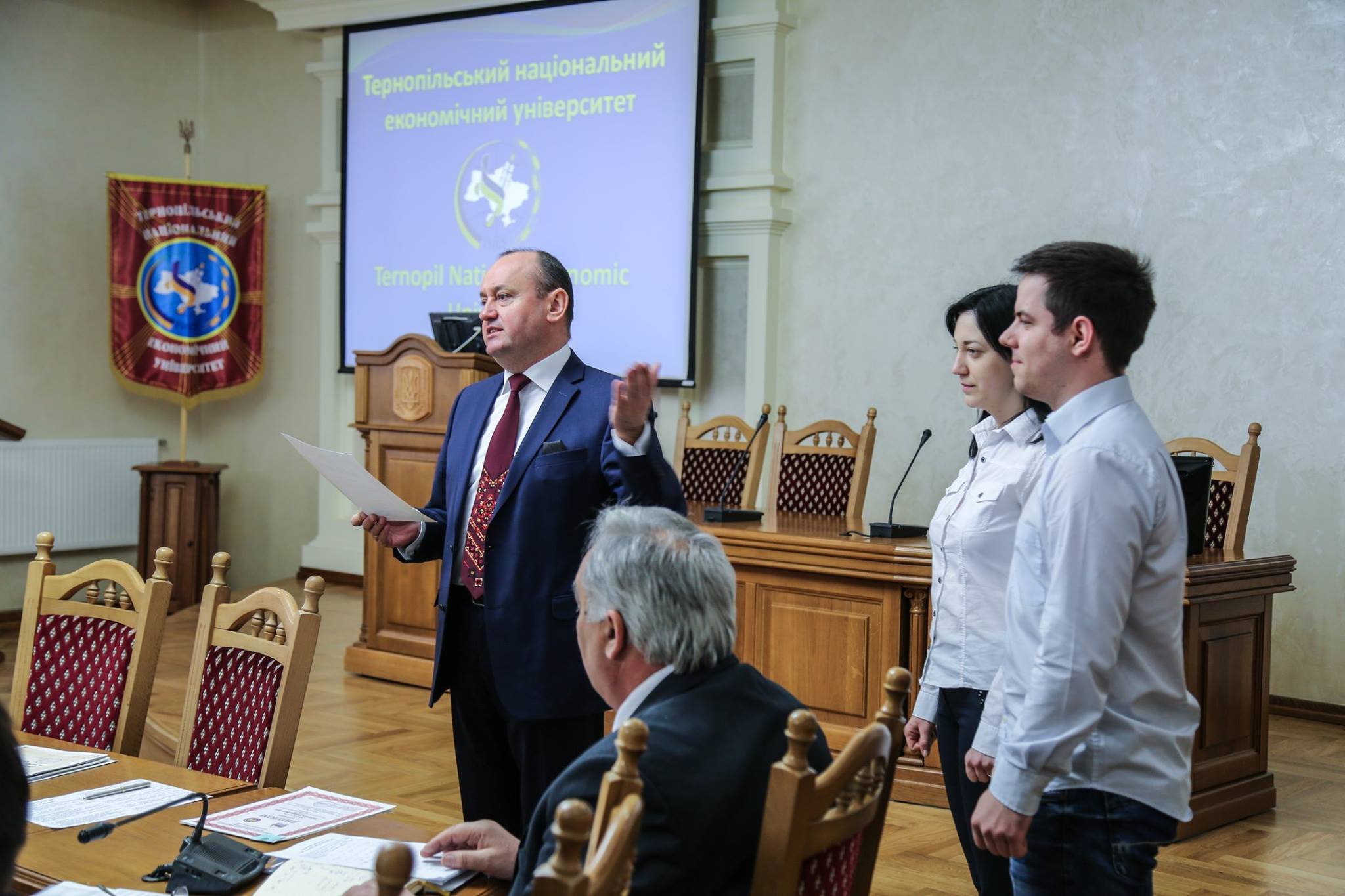 Під час засідання Вченої ради ТНЕУ звучали слова вітань