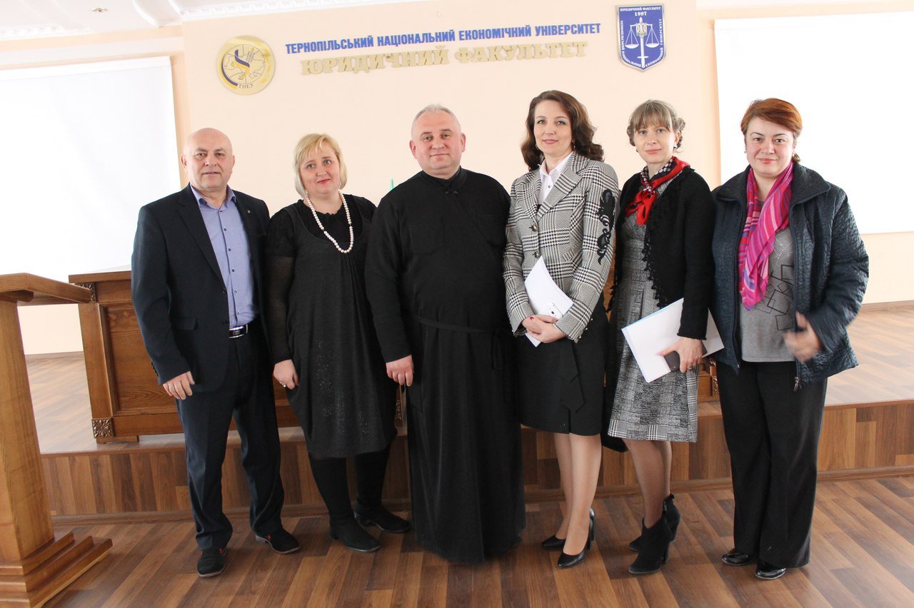 Відбулася духовна зустріч працівників та студентів юридичного факультету із священиком отцем Андрієм