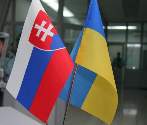 Українські студенти, аспіранти і викладачі вишів можуть отримати стипендії для навчання та стажування у внз Словацької Республіки