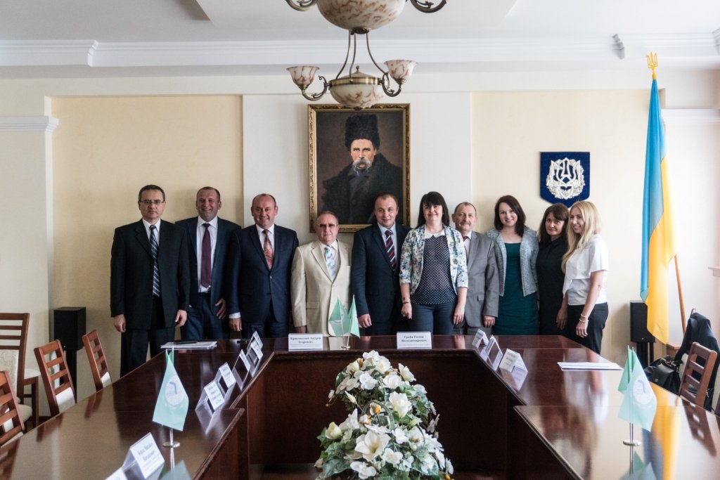 У ТНЕУ відбулася зустріч науковців Тернополя з представниками МОН України