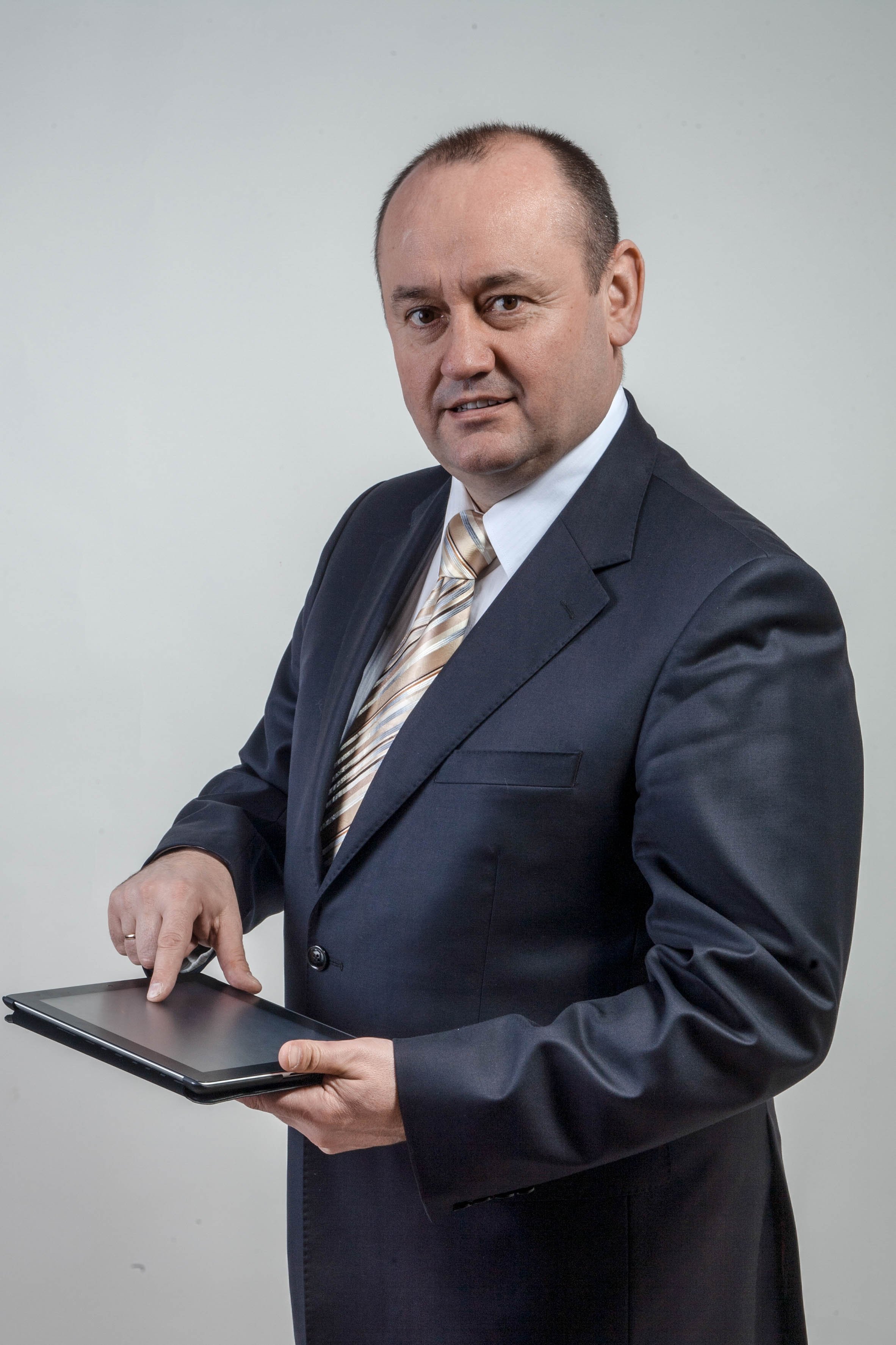 Шановні системні адміністратори ТНЕУ!