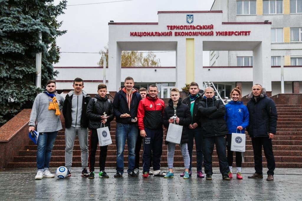 «Сходинками спортивного успіху»