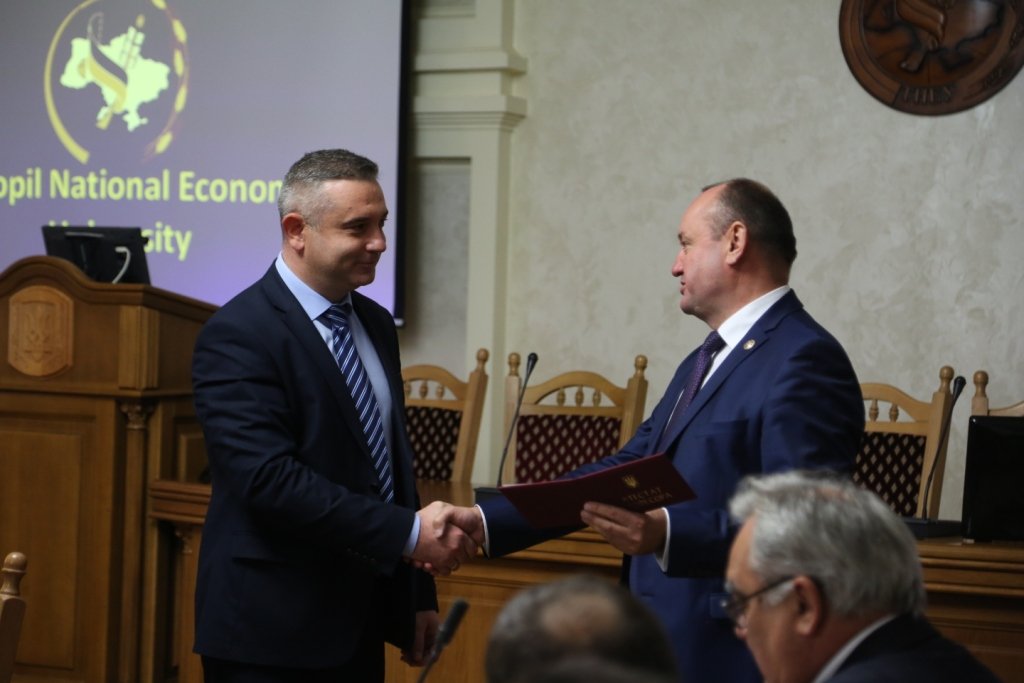 Вітаємо з присвоєнням вчених звань та наукових ступенів!