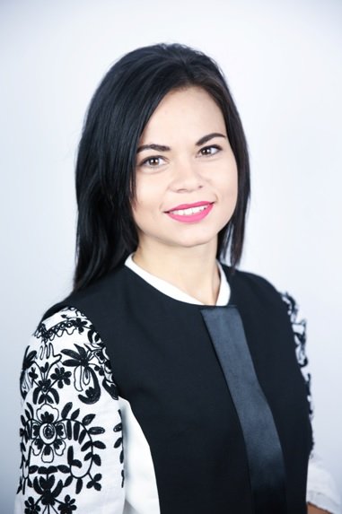 Вітаємо з успішним захистом кандидатської дисертації