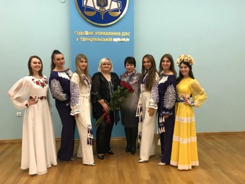 Пісенні дарунки від ТНЕУ