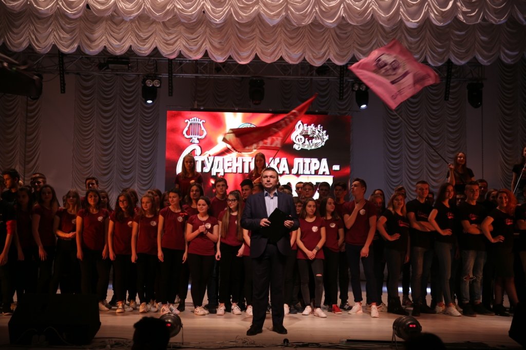 У ТНЕУ триває фестиваль-конкурс «Студентська ліра – 2017»!