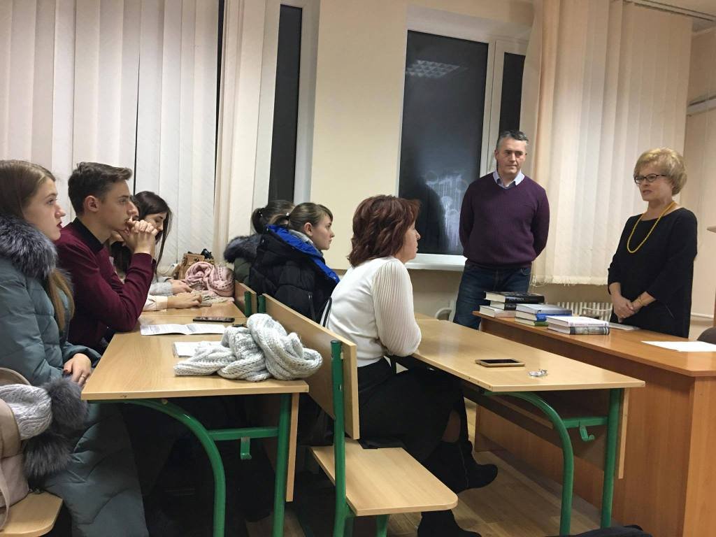У тренінг-центрі «Фінансова просвіта» проводять уроки фінансової грамотності