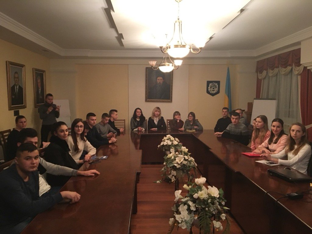 «Віртуальні мечі World of Warcraft як об’єкти права. Питання про ефективність традиційної концепції власності»