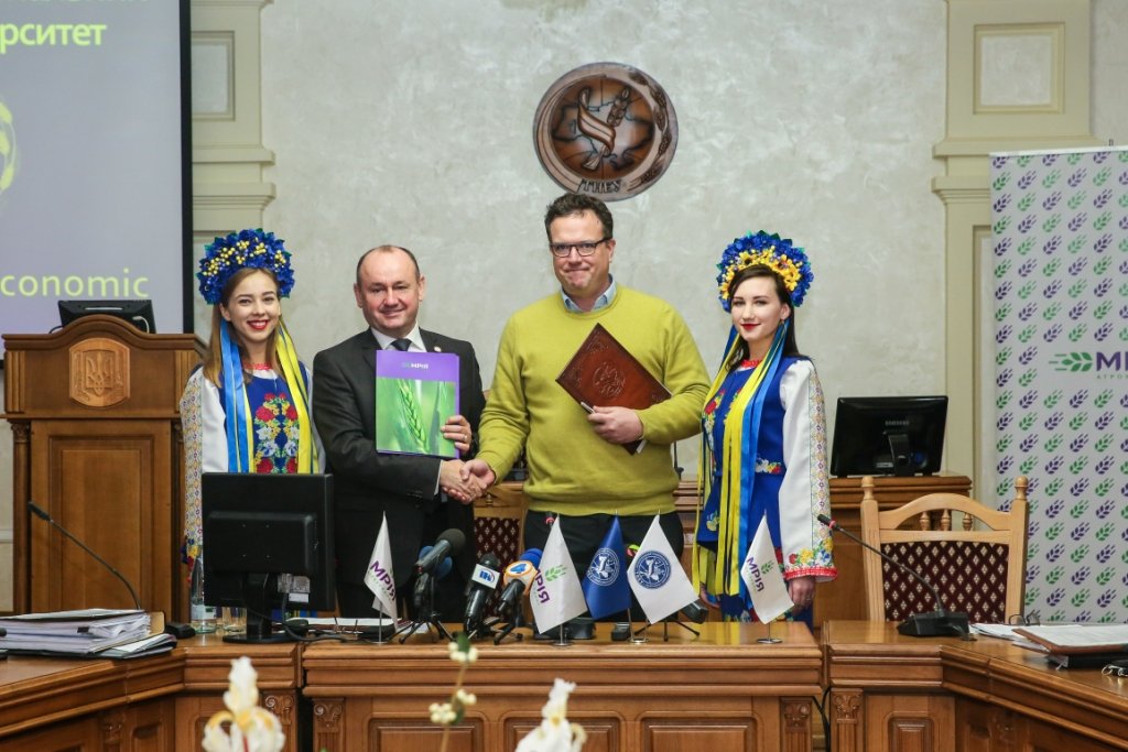 Урочисте засідання вченої ради ТНЕУ