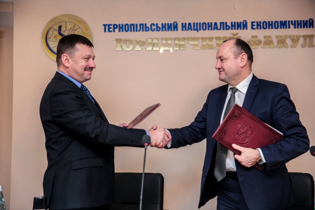 Нові можливості для студентів ЮФ