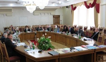 Захист кандидатської дисертації