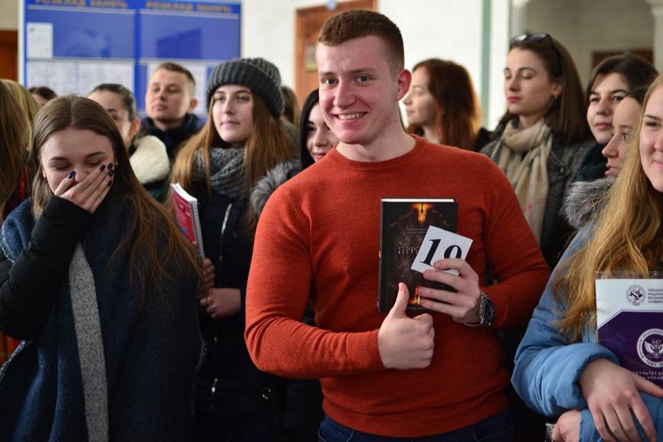 Науковий ярмарок відбувся на факультеті економіки та управління ТНЕУ
