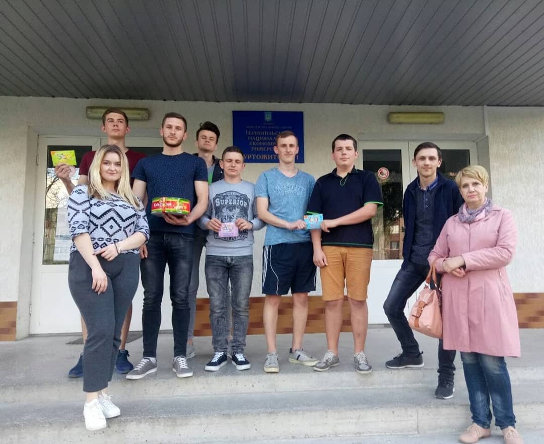 Студенти ФКІТ змагалися у конкурсі на кращу кімнату