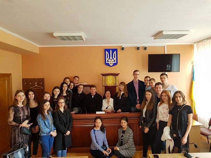 До господарського суду Тернопільської області завітали студенти юридичного факультету