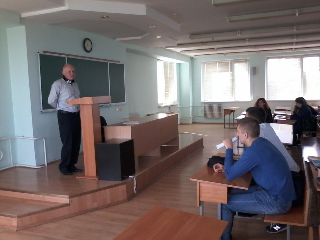 Студенти ЮФ поспілкувалися зі старшим слідчим СВ Чортківського ВП ГУМП в Тернопільській області