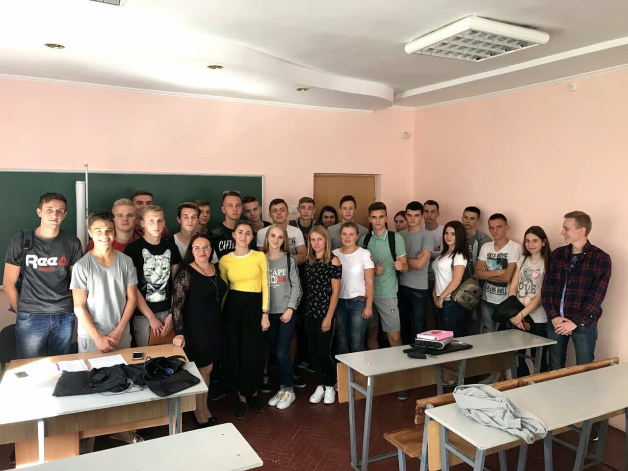 Зустріч студентів ФАЕМ із головою молодіжної міської ради та віце-президентом по розвитку корпоративних відносин міжнародної організації AIESEC