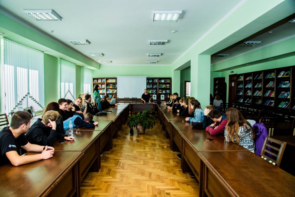 З нагоди Всеукраїнського дня бібліотек у книгозбірні ТНЕУ відбулася квест-гра