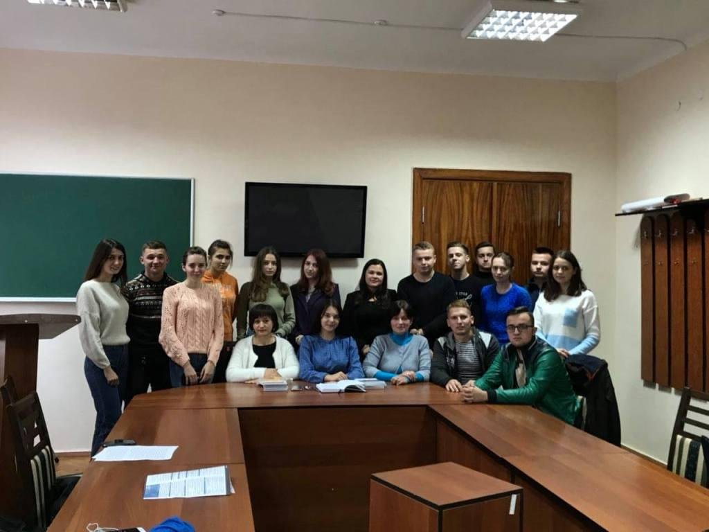 Розпочали роботу учасники гуртка «Банківський аналітик»