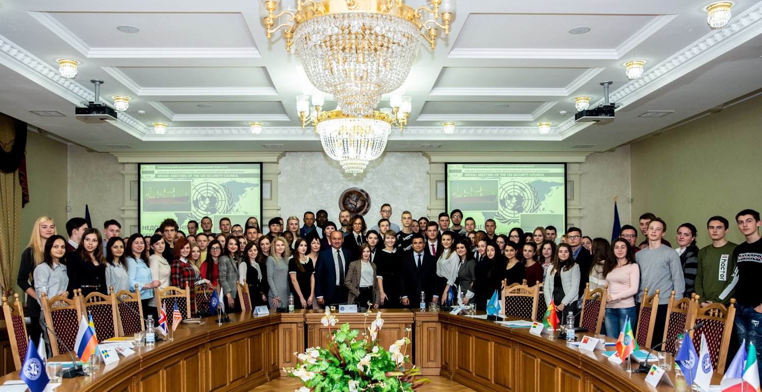 Міністр закордонних справ України зустрівся зі студентами ТНЕУ!