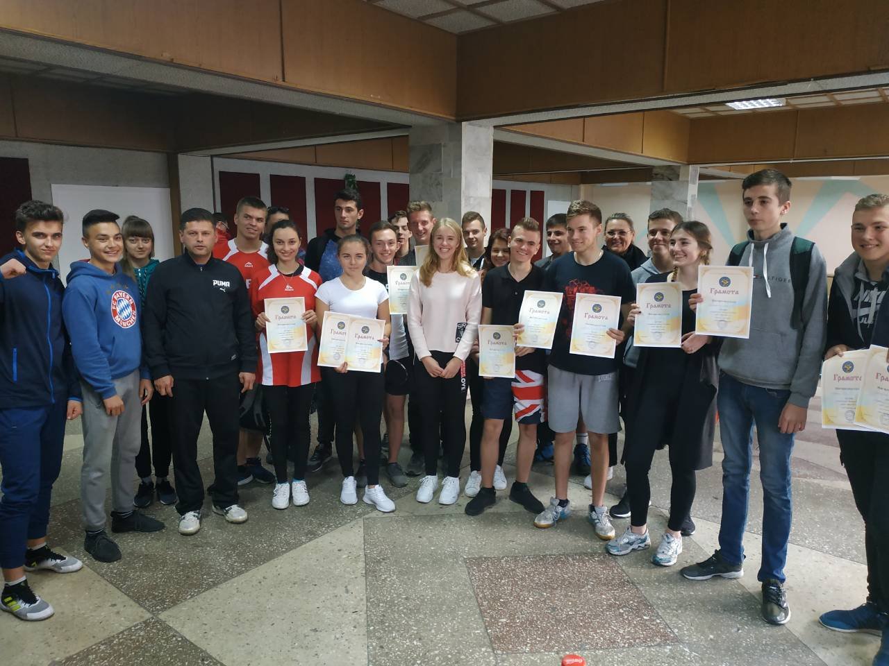 Вітаємо учасників змагань з настільного тенісу!