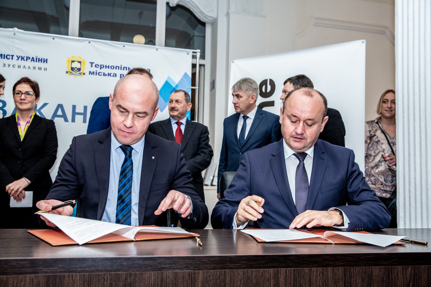 Підписано Договір про співпрацю у сфері надання освітніх послуг між ТНЕУ та Тернопільською міською радою