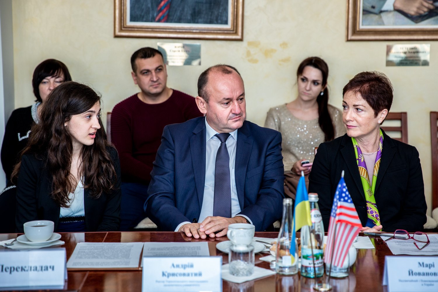 Надзвичайний і Повноважний Посол США в Україні Марі Йованович зустрілася з викладачами ТНЕУ