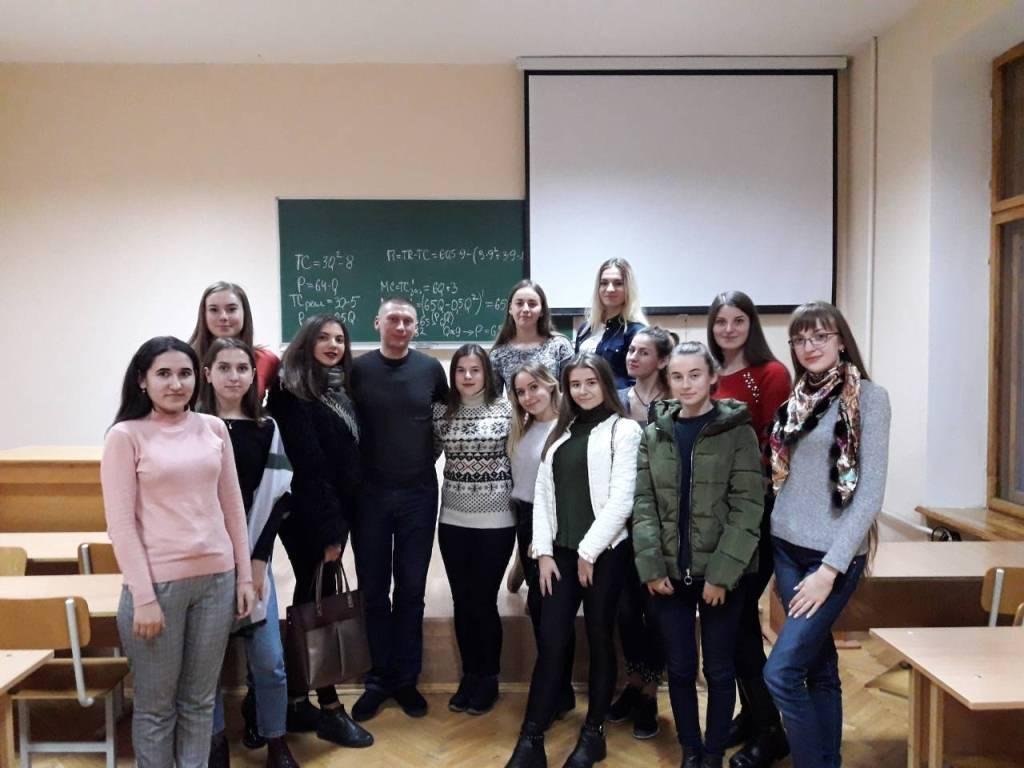 Студенти факультету економіки та управління дізнавалися про секрети успіху відомого підприємця